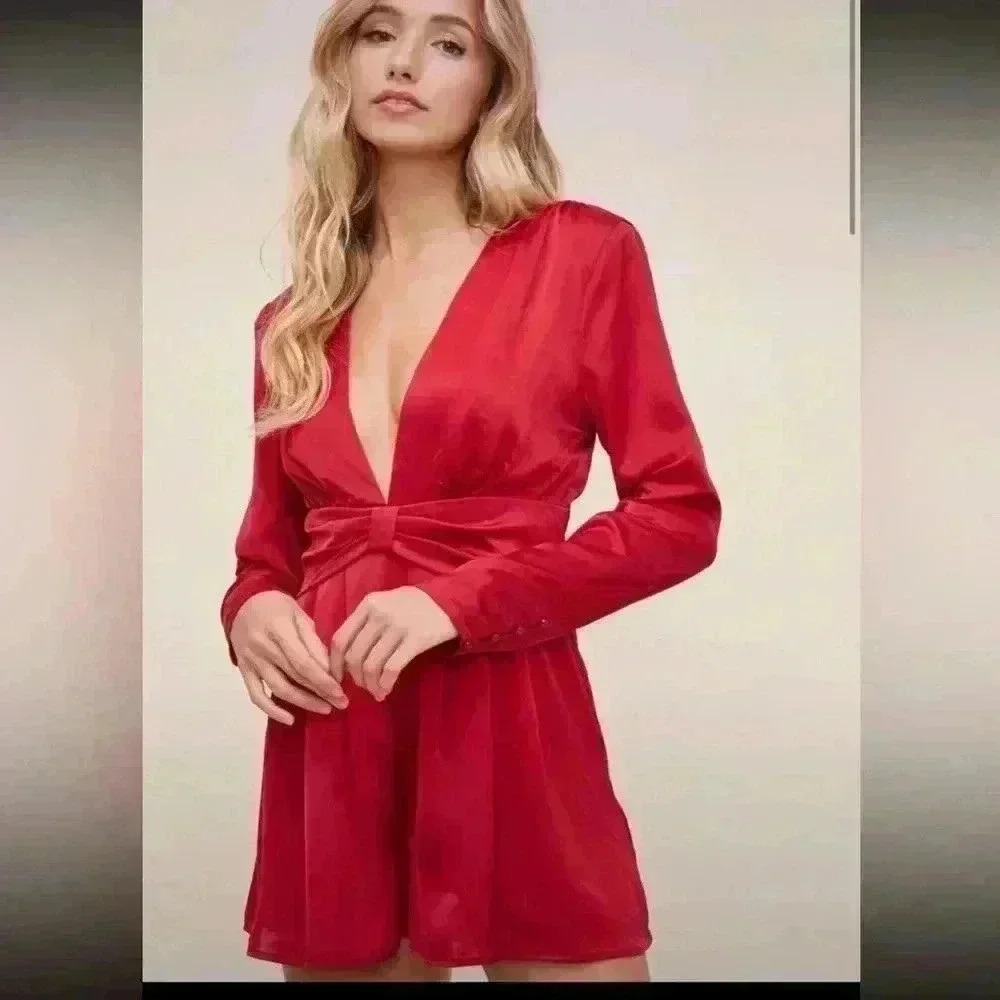 NWT ASTR THE LABEL Red Satin Romper - Picture 3 of 7
